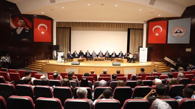 ERÜ'de 'Teknolojik" konferans