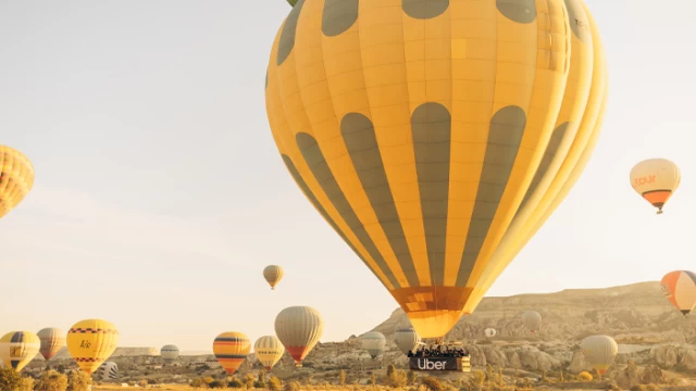 Cumhuriyet'in 100. Yılı'nda Uber Balon, Kapadokya’dan havalanıyor