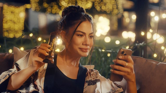 Demet Özdemir Eti Browni Intense'in Yeni Ekran Yüzü Oldu