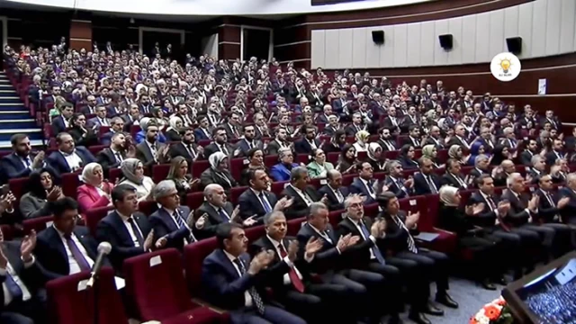 Başkan Büyükkılıç Ak Parti Toplantısına katıldı