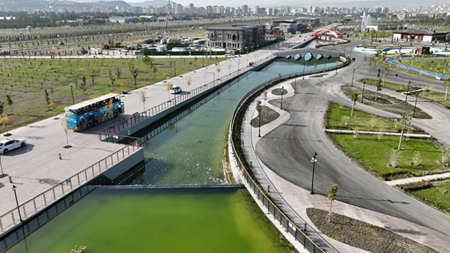 Başkan Büyükkılıç, Kayseri Basını ile Recep Tayyip Erdoğan Millet Bahçesi'nde Buluştu