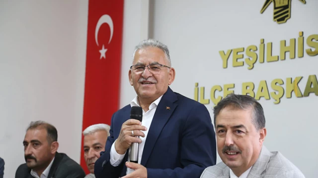 Başkan Büyükkılıç, Yeşilhisar'da İstişare Toplantısı'na Katıldı