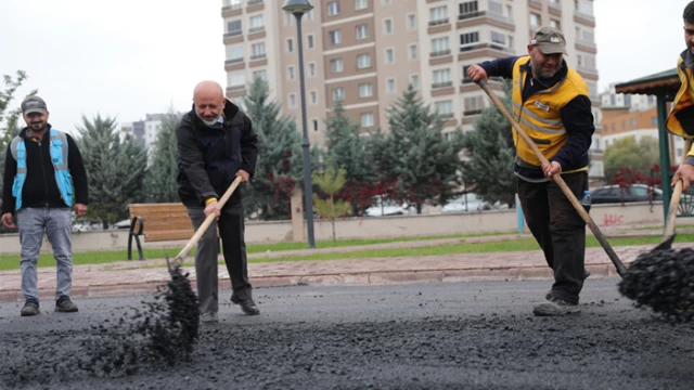 Başkan Çolakbayrakdar yol çalışmalarını inceledi