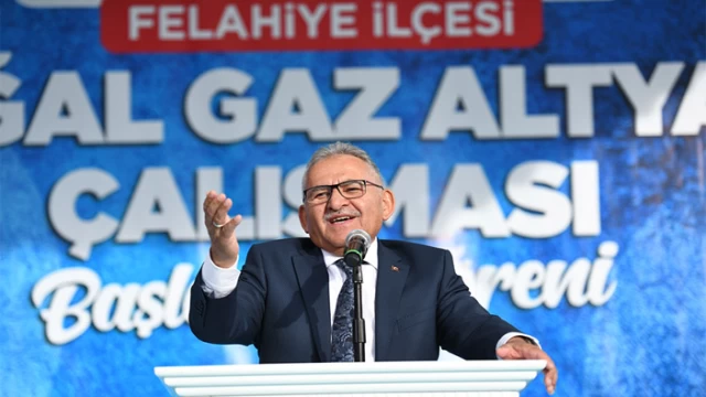 Felahiye ve Özvatan doğalgaza kavuştu