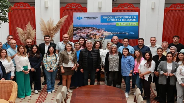 Acenteleriyle İstanbul ve Mardin’de buluştu