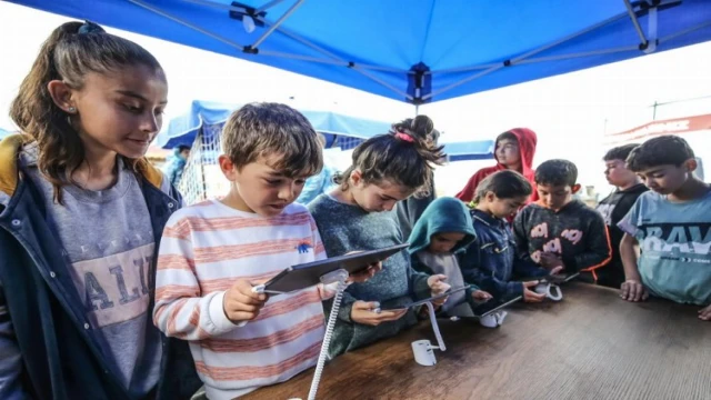 Aile değerlerinin korunması zorunluluk haline geldi