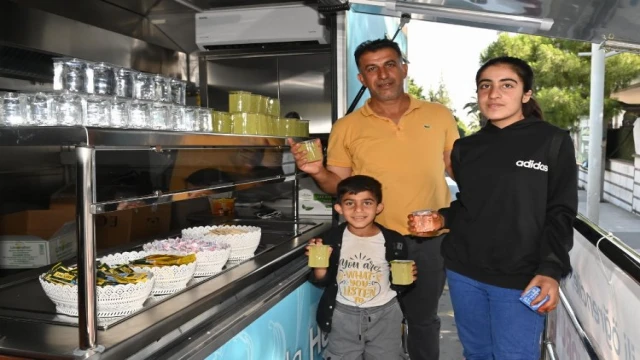 Manisa’da LGS heyecanını ferahlatan ikram