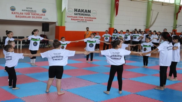 Sakarya Geyve’de ’Yaz Spor Okulları’ açıldı