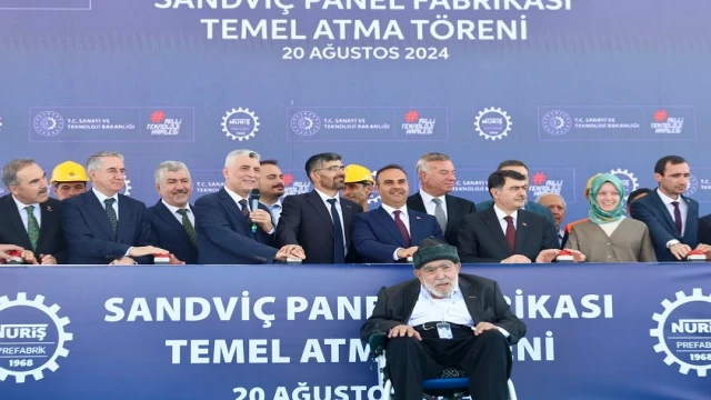 Bakan Bolat: Yıllık 5 milyon metrekare üretim kapasitesi olacak