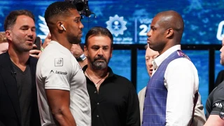 Ağır Sıkletin Dev Karşılaşması: Joshua ve Dubois Wembley'de Kemer İçin Karşıya!