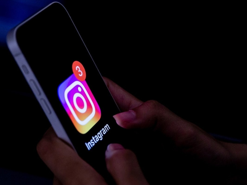 Instagram'da yeni dönem başlıyor: Ebeveynler artık her şeyi görebilecek!