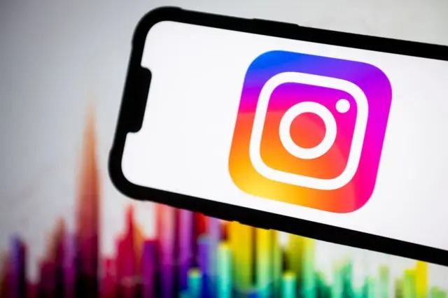 Instagram'da yeni dönem başlıyor: Ebeveynler artık her şeyi görebilecek!