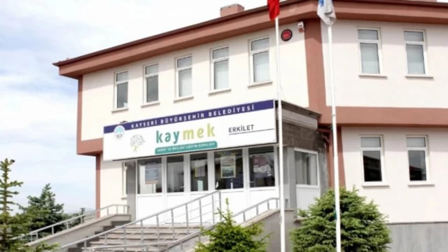 Büyükşehir'den Mobilyanın Başkenti Kayseri'de "Özel" Kurs