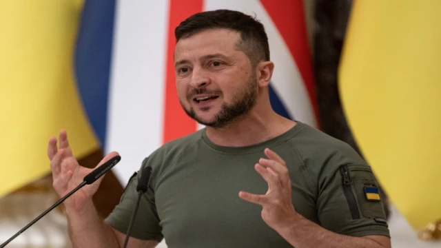 Zelenskiy: "Putin Moskova saldırısını Ukrayna'ya bağlamaya çalışıyor"