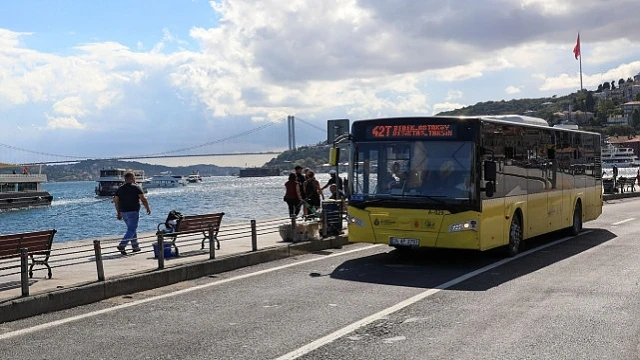 İstanbul Büyükşehir Belediyesi (İBB) Ramazan Bayramı boyunca kişiselleştirilmiş İstanbulkart sahiplerine toplu ulaşım ücretsiz olacak