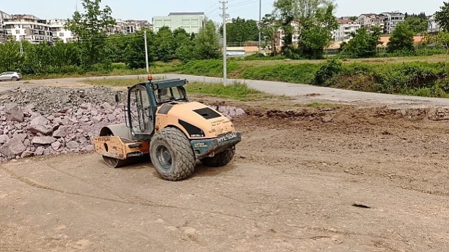 Başiskele Barbaros Mahallesi’ne yeni yollar