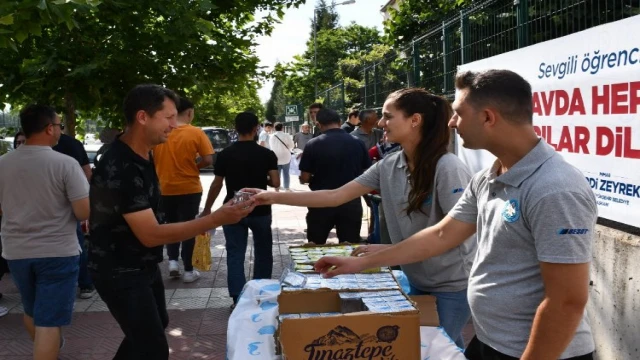 Manisa Büyükşehir öğrencileri yalnız bırakmadı