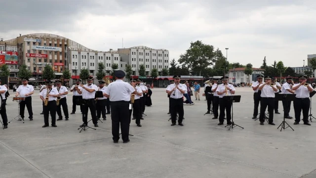 Sakarya’da Kent Orkestrası konserleri başladı